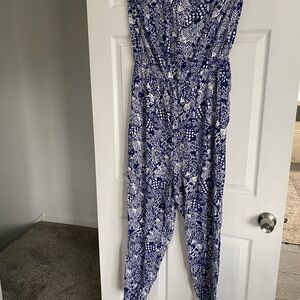 Lilly Pulitzer (Target) Blue and White Patterned tube top Jumpsuit EUC XXL
